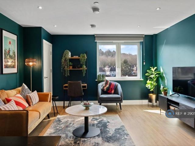 Apartment for rent in Daws Hill, Cressex