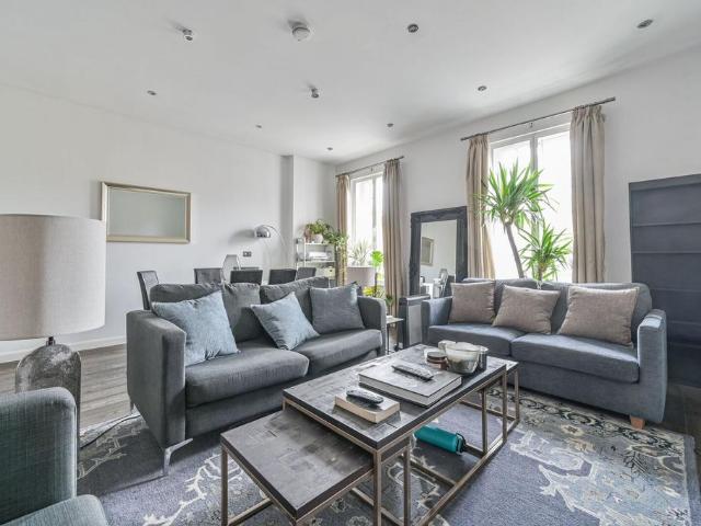 House for rent in Victoria, Greater London