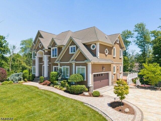 House for sale in Lincoln Park, New Jersey