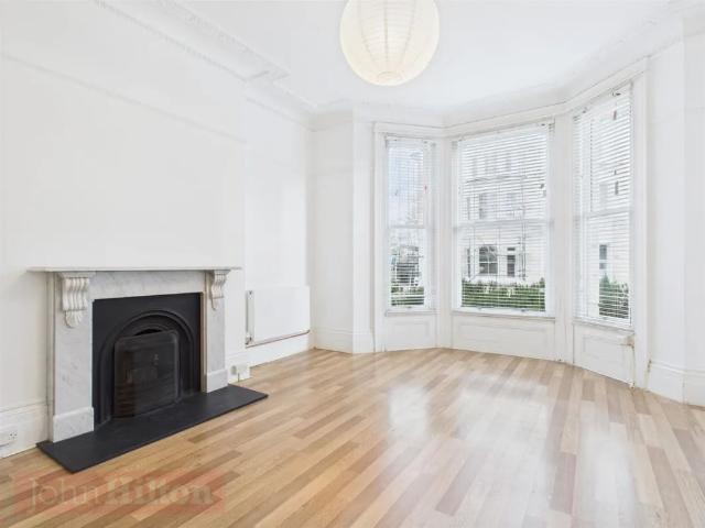 Apartment for rent in Round Hill, Brighton & Hove