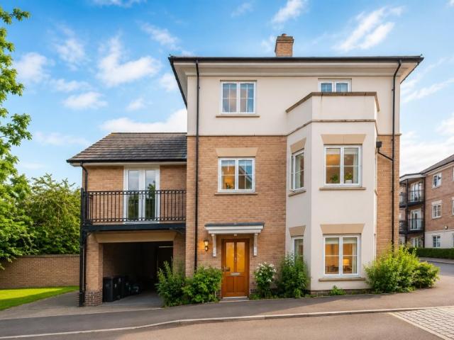 Apartment for rent in Ivy Chimneys, Epping
