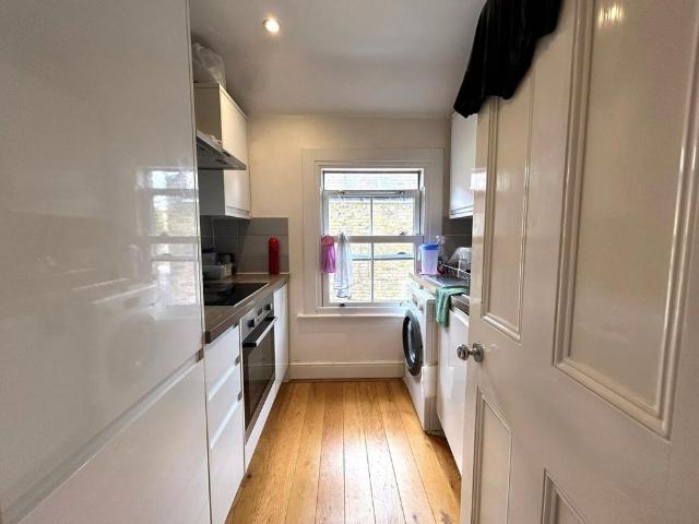 Apartment for rent in Wealdstone, Greater London