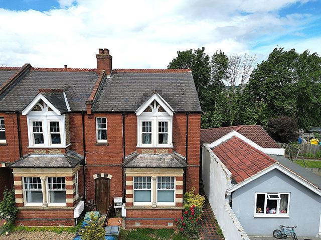 Apartment for rent in Wealdstone, Greater London