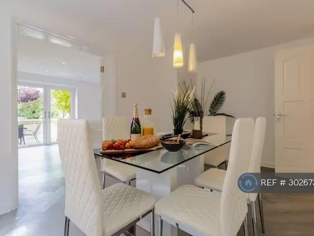House for rent in Far Bletchley, Milton Keynes