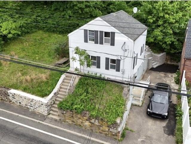 House for sale in Oakville, Connecticut