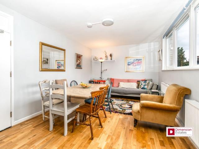 Apartment for rent in Saint John's Estate, Greater London
