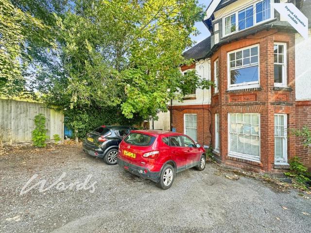 Apartment for rent in Ringlestone, Midway