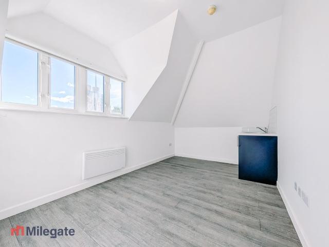 Studio for rent in Ringlestone, Maidstone