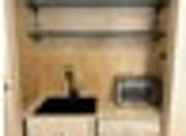 Apartment for rent in Eastern Beach, Howick