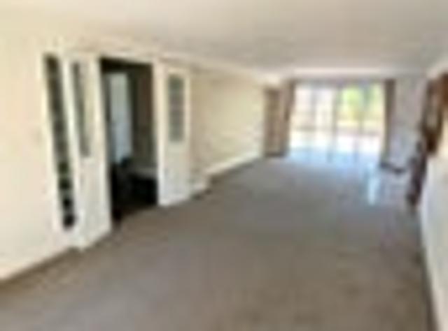 Apartment for rent in Bucklands Beach, Howick
