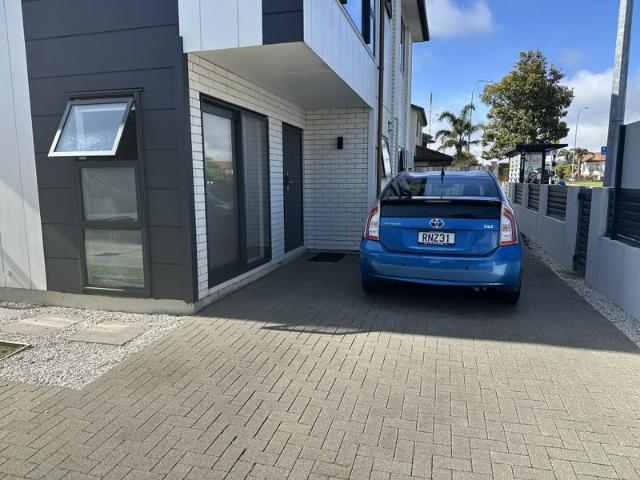 Apartment for rent in Howick, Oroua County