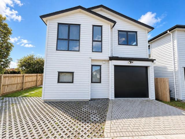 House for rent in Eastern Beach, Howick