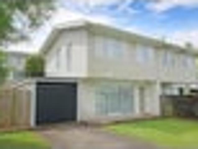 House for rent in Howick, Oroua County