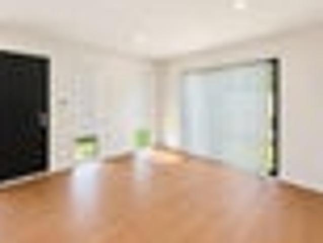 House for rent in Eastern Beach, Howick