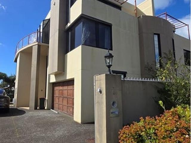 House for rent in Howick, Oroua County