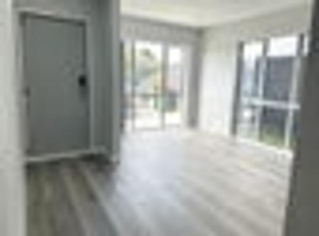 Townhouse for rent in Howick, Oroua County