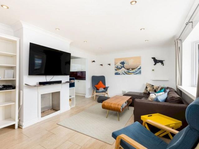 House for rent in Lillington, Green Close