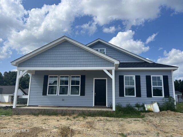 House for sale in Elm City