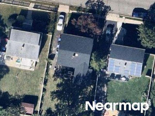 House for sale in Avenel, New Jersey