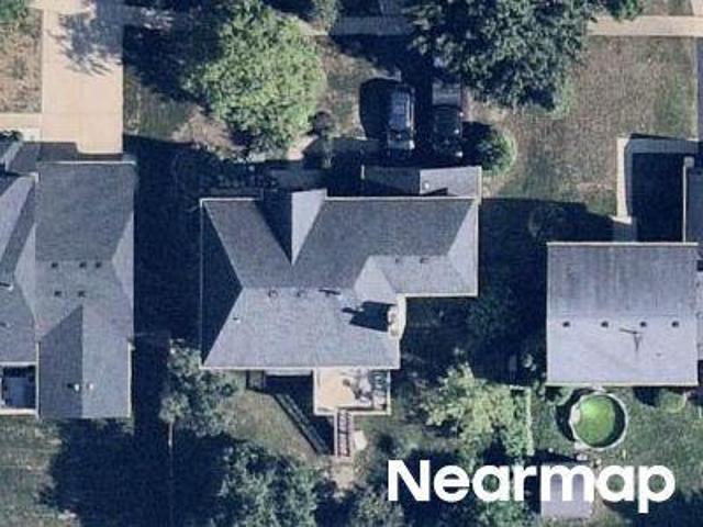 House for sale in Streamwood, Illinois