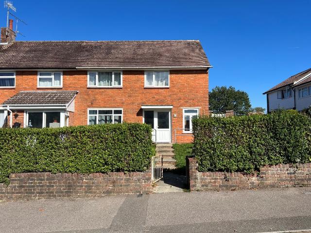 Apartment for rent in Gossops Green, Crawley