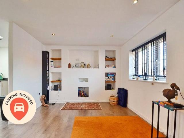 House for rent in Yate Rocks, Yate