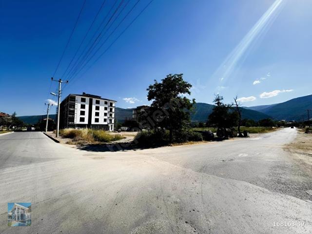 Meydan, Akşehir içerisinde satılık Dükkan