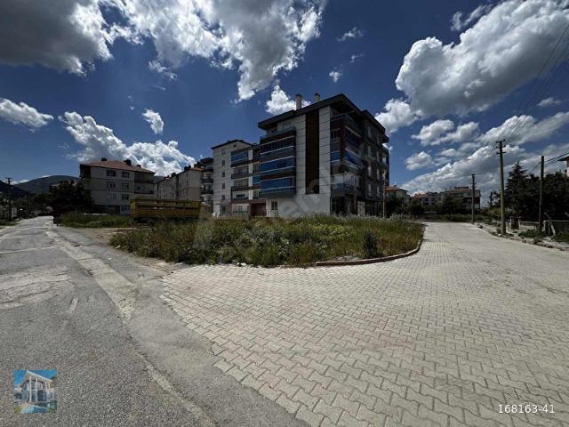 Akşehir içerisinde satılık Arsa