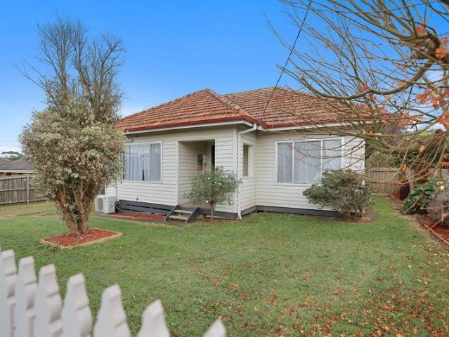House for sale in Darlimurla, Victoria