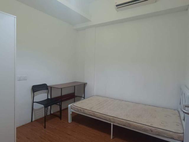 Room for rent in Petaling, Alam Impian