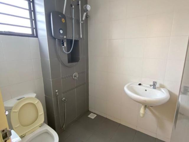House for rent in Petaling, Alam Impian