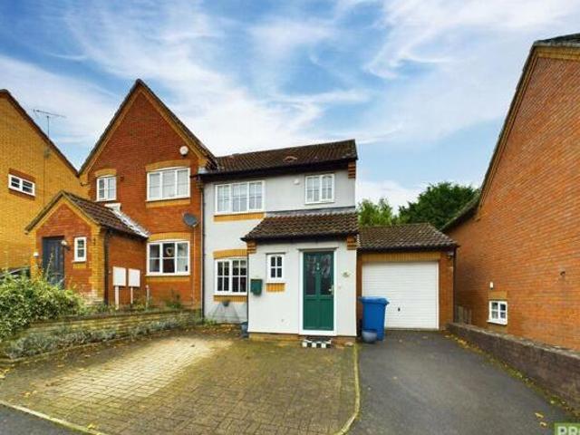 House for sale in Bracknell