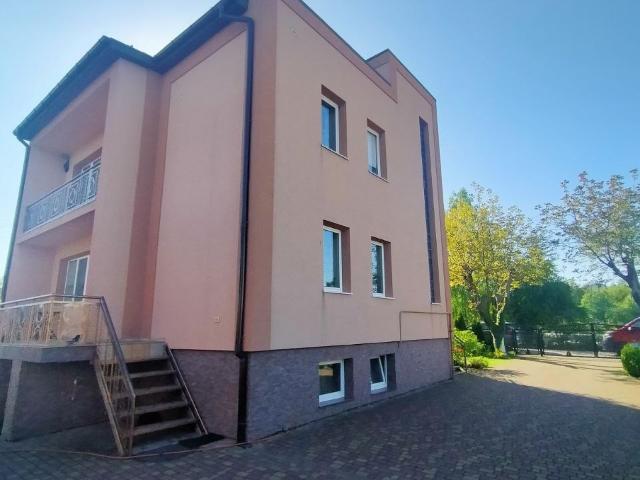 Дом продажа в Ровно