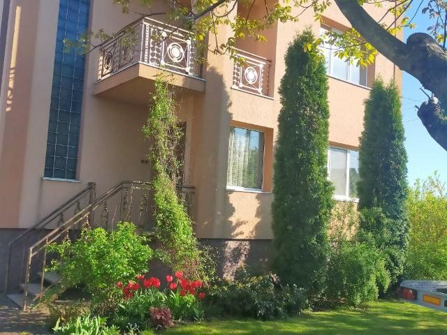 Дом продажа в Ровно