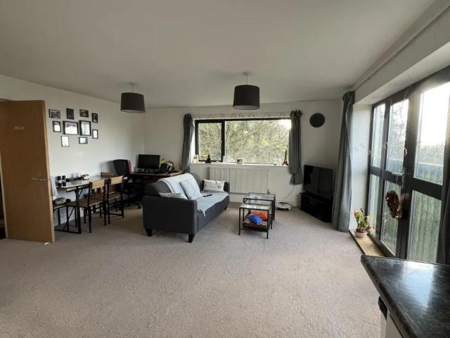 Apartment for rent in Mount Wise