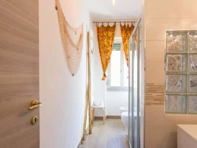 Appartamento in affitto a Municipio 9, Milano