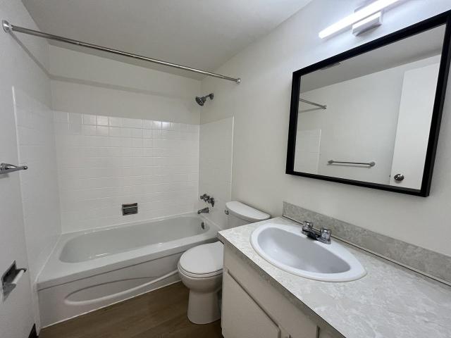 Apartment for rent in Surrey, British Columbia