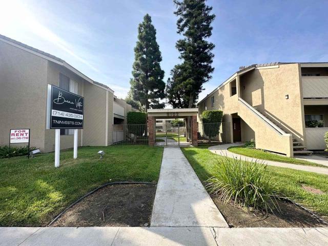 Apartment for rent in Buena Park, California