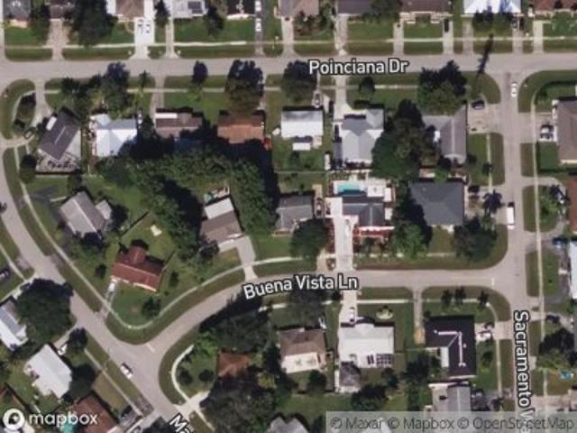 House for sale in Naples