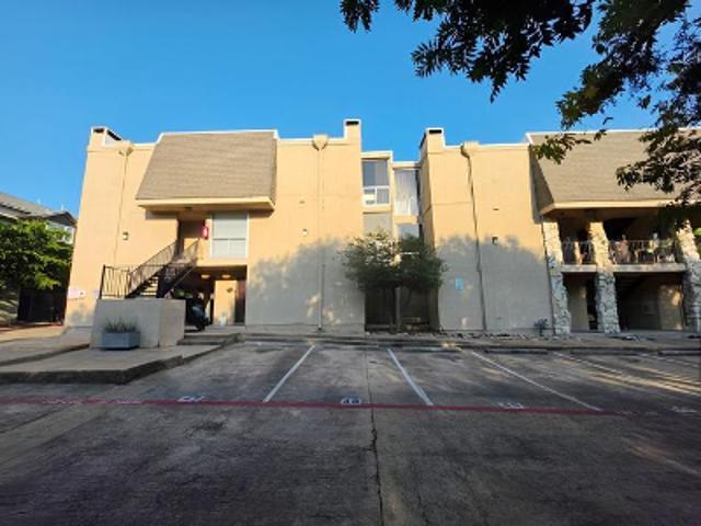 Condo for sale in Dallas, Texas
