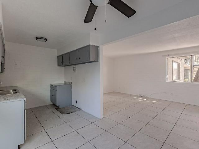 Apartment for rent in Glendale