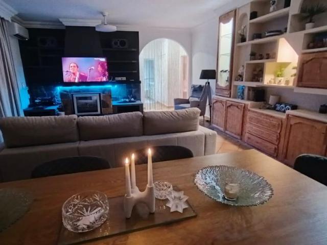 Casa en alquiler en Buenas Noches, Estepona