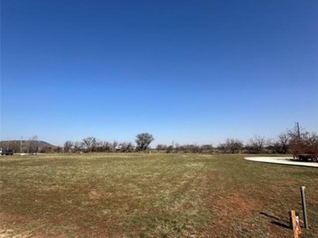 Land for sale in Taylor, Texas