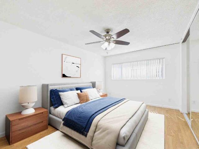 Apartment for rent in Canoga Park, California