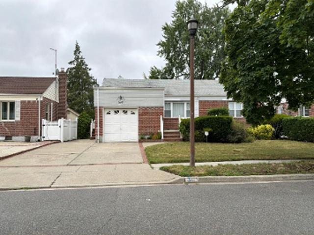 House for sale in North Valley Stream, Nassau County