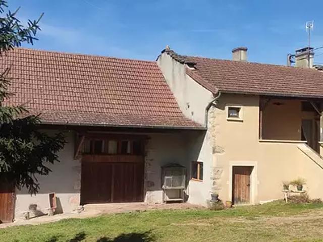 Maison vente à Mâcon, Buffières