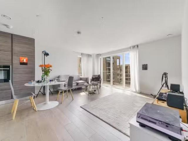 Apartment for rent in Blackheath Park