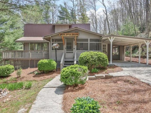 House for sale in Cullowhee