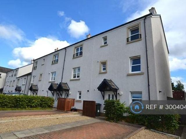 House for rent in East Craigs, Scotland