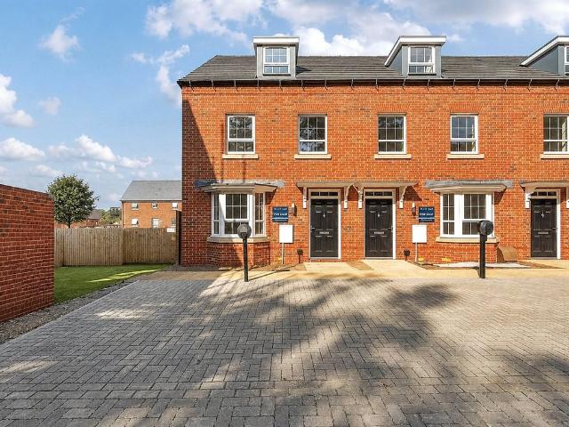 House for rent in Finchampstead, Arborfield Green